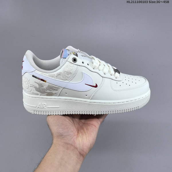 NIKE AIR FORCE 1 '07 LOW VERSATILE, PLATFORM-STYLE CASUAL SNEAKER FEATURING AIR CUSHIONING FOR A HEIGHT-BOOSTING EFFECT. AS5215D64