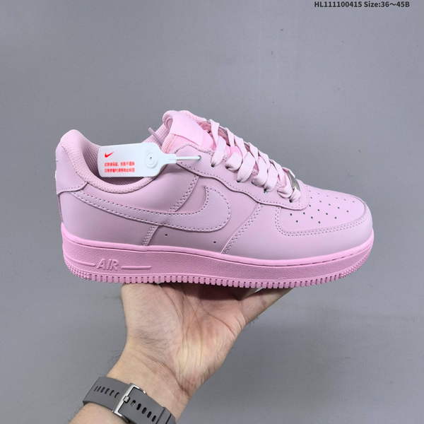 NIKE AIR FORCE 1 '07 LOW VERSATILE, PLATFORM-STYLE CASUAL SNEAKER FEATURING AIR CUSHIONING FOR A HEIGHT-BOOSTING EFFECT. AS5215D75