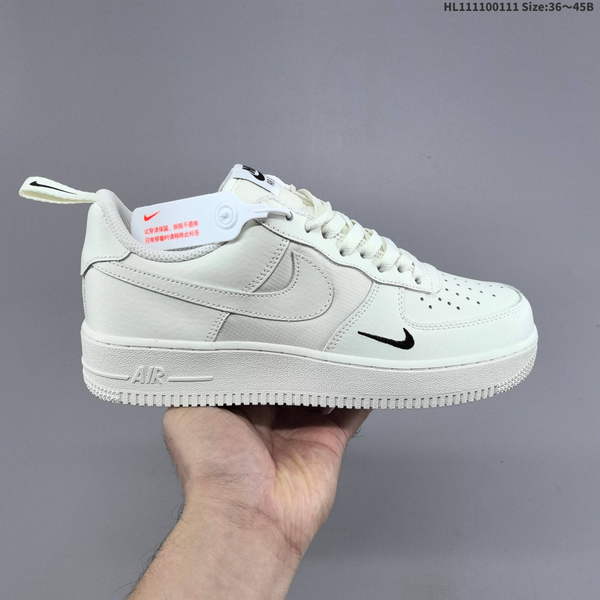 NIKE AIR FORCE 1 '07 LOW VERSATILE, PLATFORM-STYLE CASUAL SNEAKER FEATURING AIR CUSHIONING FOR A HEIGHT-BOOSTING EFFECT. AS5215D80