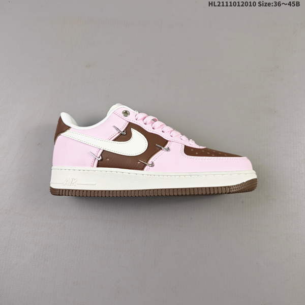 NIKE AIR FORCE 1 '07 LOW VERSATILE, PLATFORM-STYLE CASUAL SNEAKER FEATURING AIR CUSHIONING FOR A HEIGHT-BOOSTING EFFECT. AS5215D96