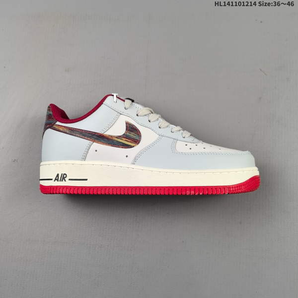 NIKE AIR FORCE 1 '07 LOW VERSATILE, PLATFORM-STYLE CASUAL SNEAKER FEATURING AIR CUSHIONING FOR A HEIGHT-BOOSTING EFFECT. AS5215D104