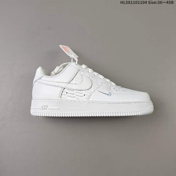 NIKE AIR FORCE 1 '07 LOW VERSATILE, PLATFORM-STYLE CASUAL SNEAKER FEATURING AIR CUSHIONING FOR A HEIGHT-BOOSTING EFFECT. AS5215D106