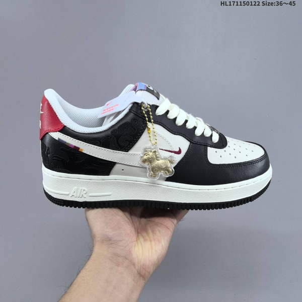 NIKE AIR FORCE 1 '07 LOW VERSATILE, PLATFORM-STYLE CASUAL SNEAKER FEATURING AIR CUSHIONING FOR A HEIGHT-BOOSTING EFFECT. AS5215D113