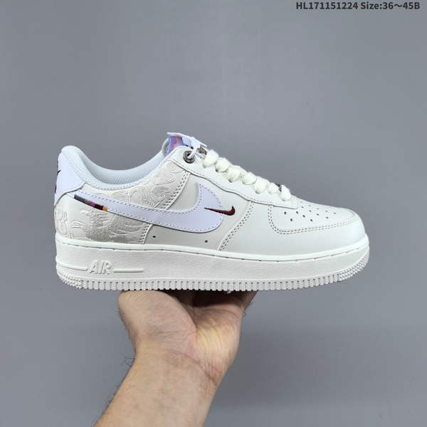 NIKE AIR FORCE 1 '07 LOW VERSATILE, PLATFORM-STYLE CASUAL SNEAKER FEATURING AIR CUSHIONING FOR A HEIGHT-BOOSTING EFFECT. AS5215D114