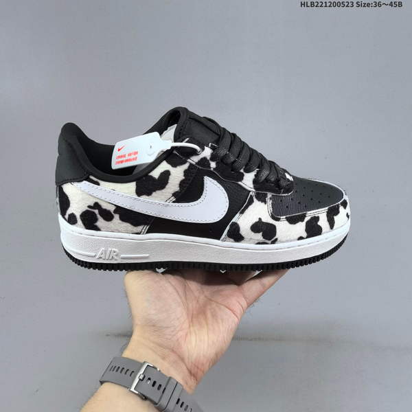 NIKE AIR FORCE 1 '07 LOW VERSATILE, PLATFORM-STYLE CASUAL SNEAKER FEATURING AIR CUSHIONING FOR A HEIGHT-BOOSTING EFFECT. AS5215D137