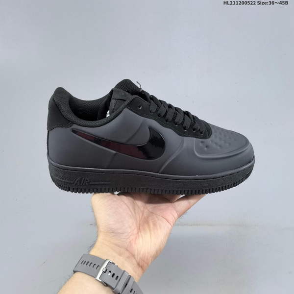 NIKE AIR FORCE 1 '07 LOW VERSATILE, PLATFORM-STYLE CASUAL SNEAKER FEATURING AIR CUSHIONING FOR A HEIGHT-BOOSTING EFFECT. AS5215D139