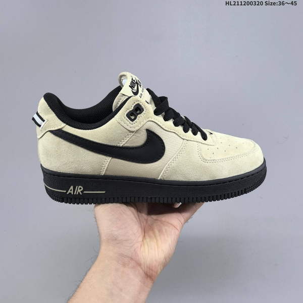 NIKE AIR FORCE 1 '07 LOW VERSATILE, PLATFORM-STYLE CASUAL SNEAKER FEATURING AIR CUSHIONING FOR A HEIGHT-BOOSTING EFFECT. AS5215D206