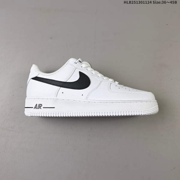 NIKE AIR FORCE 1 '07 LOW VERSATILE, PLATFORM-STYLE CASUAL SNEAKER FEATURING AIR CUSHIONING FOR A HEIGHT-BOOSTING EFFECT. AS5215D222