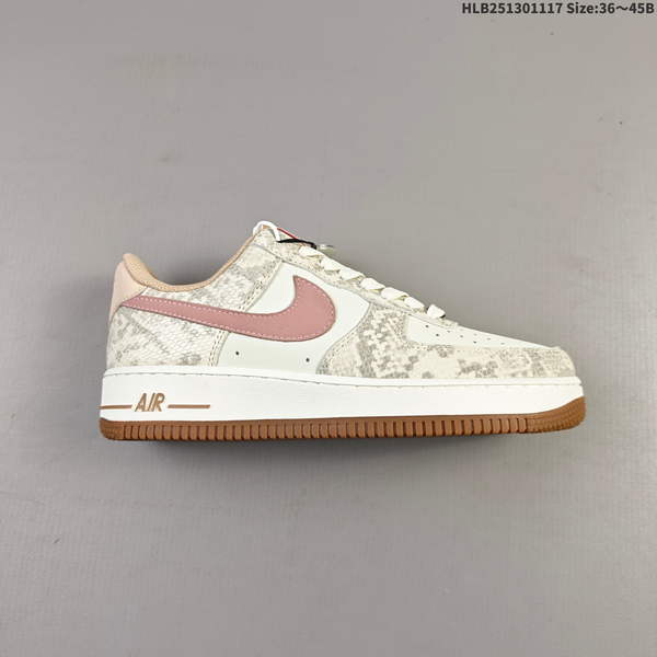 NIKE AIR FORCE 1 '07 LOW VERSATILE, PLATFORM-STYLE CASUAL SNEAKER FEATURING AIR CUSHIONING FOR A HEIGHT-BOOSTING EFFECT. AS5215D226