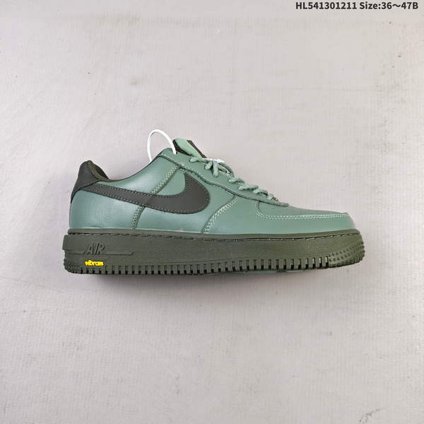 NIKE AIR FORCE 1 '07 LOW VERSATILE, PLATFORM-STYLE CASUAL SNEAKER FEATURING AIR CUSHIONING FOR A HEIGHT-BOOSTING EFFECT. AS5215D234