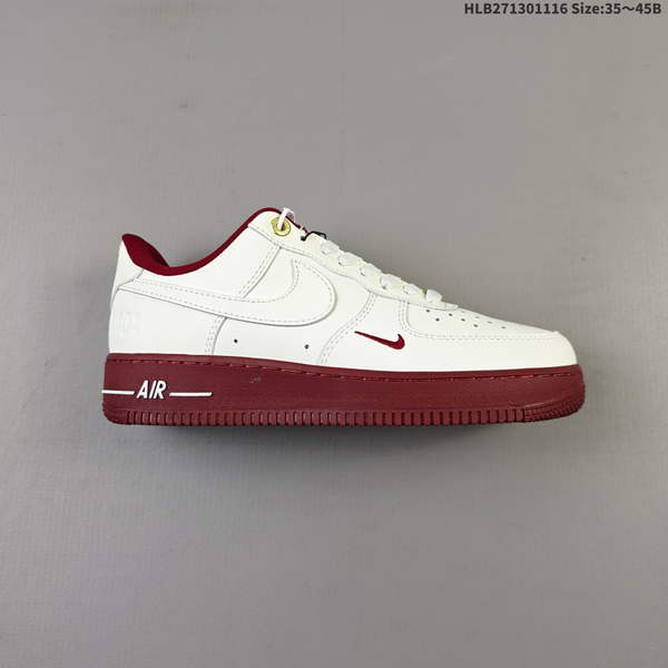 NIKE AIR FORCE 1 '07 LOW VERSATILE, PLATFORM-STYLE CASUAL SNEAKER FEATURING AIR CUSHIONING FOR A HEIGHT-BOOSTING EFFECT. AS5215D243