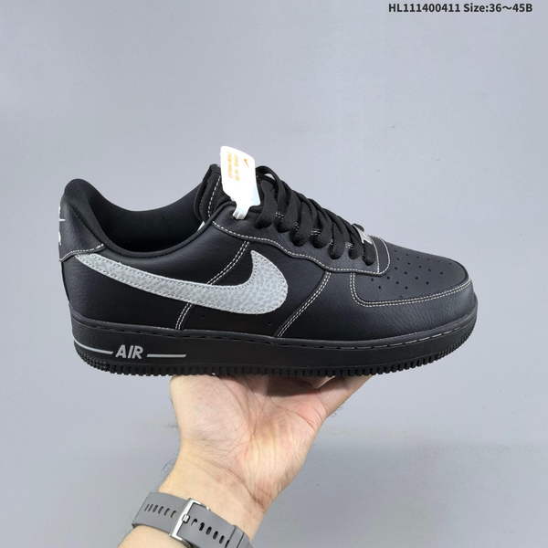 NIKE AIR FORCE 1 '07 LOW VERSATILE, PLATFORM-STYLE CASUAL SNEAKER FEATURING AIR CUSHIONING FOR A HEIGHT-BOOSTING EFFECT. AS5215D271