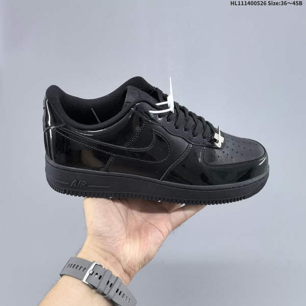 NIKE AIR FORCE 1 '07 LOW VERSATILE, PLATFORM-STYLE CASUAL SNEAKER FEATURING AIR CUSHIONING FOR A HEIGHT-BOOSTING EFFECT. AS5215D277