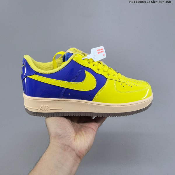 NIKE AIR FORCE 1 '07 LOW VERSATILE, PLATFORM-STYLE CASUAL SNEAKER FEATURING AIR CUSHIONING FOR A HEIGHT-BOOSTING EFFECT. AS5215D289
