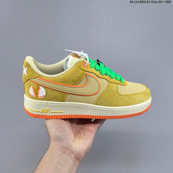NIKE AIR FORCE 1 '07 LOW VERSATILE, PLATFORM-STYLE CASUAL SNEAKER FEATURING AIR CUSHIONING FOR A HEIGHT-BOOSTING EFFECT. AS5215D319