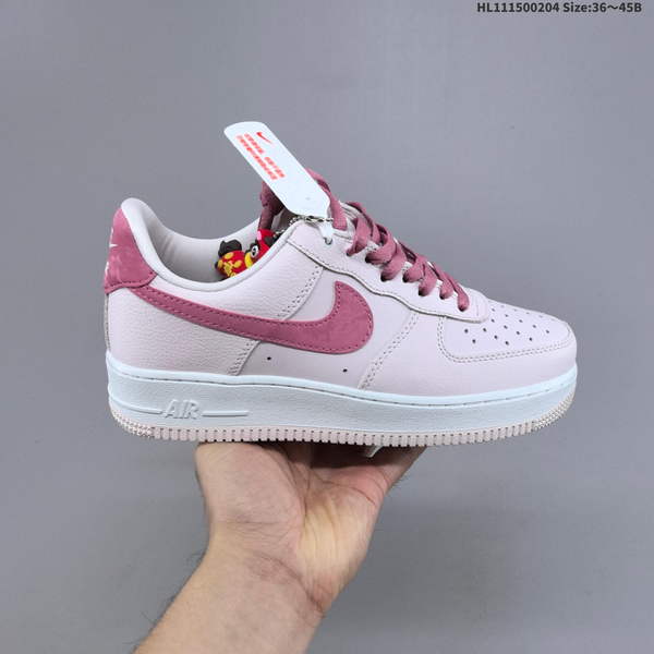 NIKE AIR FORCE 1 '07 LOW VERSATILE, PLATFORM-STYLE CASUAL SNEAKER FEATURING AIR CUSHIONING FOR A HEIGHT-BOOSTING EFFECT. AS5215D378