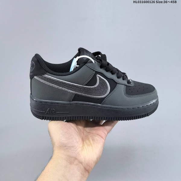 NIKE AIR FORCE 1 '07 LOW VERSATILE, PLATFORM-STYLE CASUAL SNEAKER FEATURING AIR CUSHIONING FOR A HEIGHT-BOOSTING EFFECT. AS5215D391