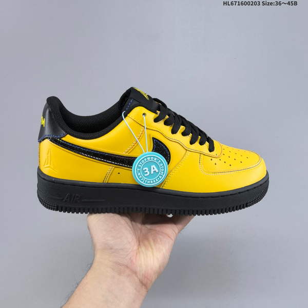 NIKE AIR FORCE 1 '07 LOW VERSATILE, PLATFORM-STYLE CASUAL SNEAKER FEATURING AIR CUSHIONING FOR A HEIGHT-BOOSTING EFFECT. AS5215D392