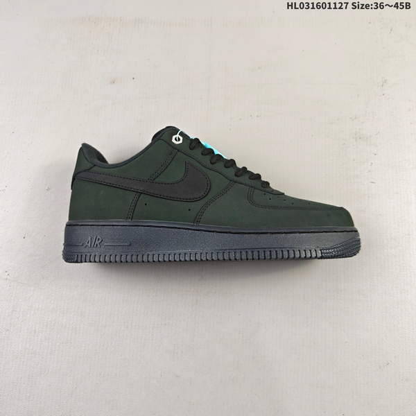 NIKE AIR FORCE 1 '07 LOW VERSATILE, PLATFORM-STYLE CASUAL SNEAKER FEATURING AIR CUSHIONING FOR A HEIGHT-BOOSTING EFFECT. AS5215D396