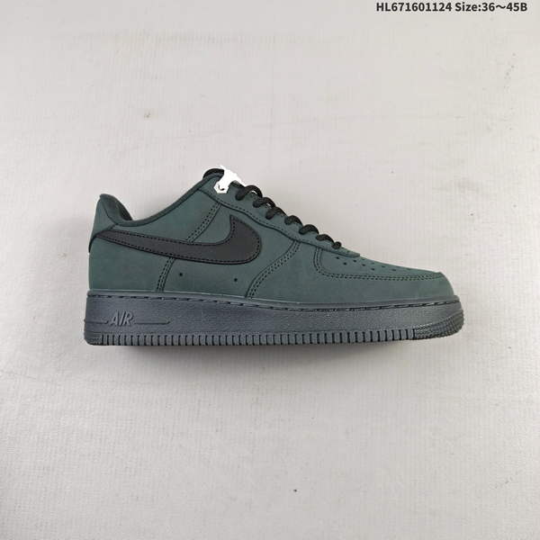 NIKE AIR FORCE 1 '07 LOW VERSATILE, PLATFORM-STYLE CASUAL SNEAKER FEATURING AIR CUSHIONING FOR A HEIGHT-BOOSTING EFFECT. AS5215D402