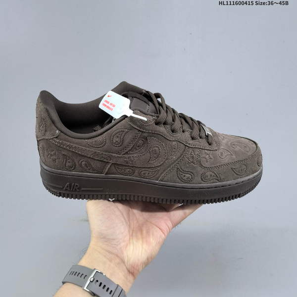 NIKE AIR FORCE 1 '07 LOW VERSATILE, PLATFORM-STYLE CASUAL SNEAKER FEATURING AIR CUSHIONING FOR A HEIGHT-BOOSTING EFFECT. AS5215D412