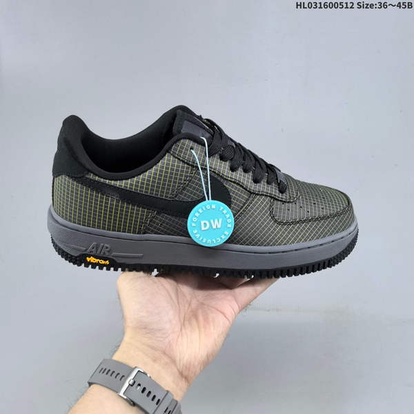 NIKE AIR FORCE 1 '07 LOW VERSATILE, PLATFORM-STYLE CASUAL SNEAKER FEATURING AIR CUSHIONING FOR A HEIGHT-BOOSTING EFFECT. AS5215D420