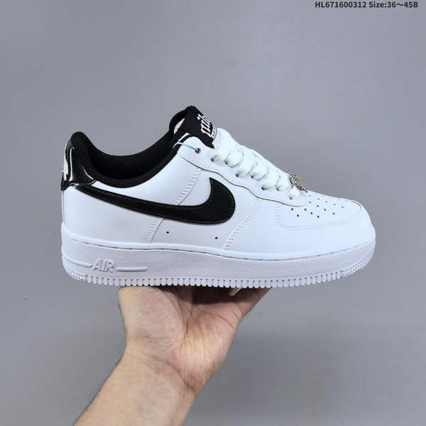 NIKE AIR FORCE 1 '07 LOW VERSATILE, PLATFORM-STYLE CASUAL SNEAKER FEATURING AIR CUSHIONING FOR A HEIGHT-BOOSTING EFFECT. AS5215D421