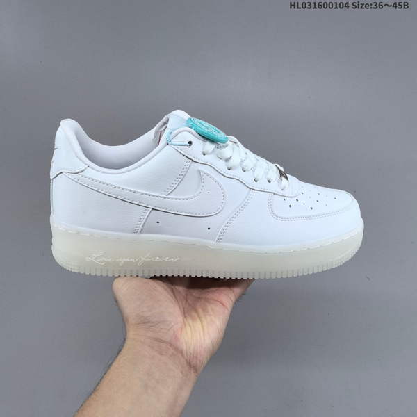 NIKE AIR FORCE 1 '07 LOW VERSATILE, PLATFORM-STYLE CASUAL SNEAKER FEATURING AIR CUSHIONING FOR A HEIGHT-BOOSTING EFFECT. AS5215D427