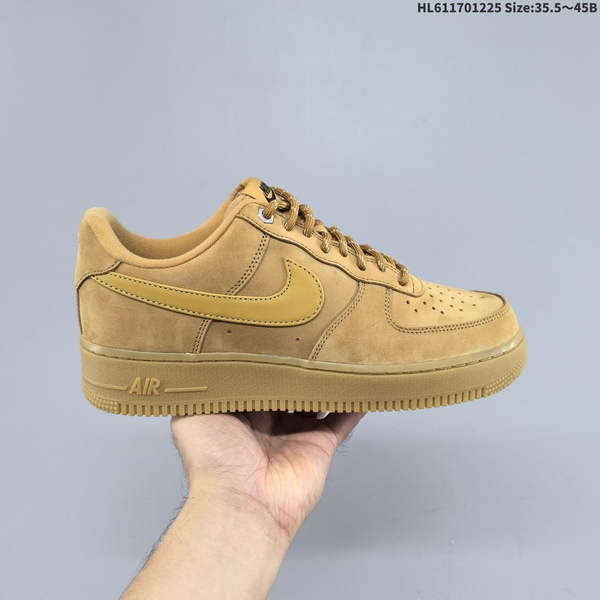 NIKE AIR FORCE 1 '07 LOW VERSATILE, PLATFORM-STYLE CASUAL SNEAKER FEATURING AIR CUSHIONING FOR A HEIGHT-BOOSTING EFFECT. AS5215D434
