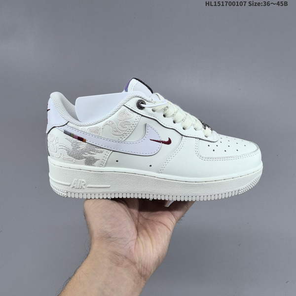 NIKE AIR FORCE 1 '07 LOW VERSATILE, PLATFORM-STYLE CASUAL SNEAKER FEATURING AIR CUSHIONING FOR A HEIGHT-BOOSTING EFFECT. AS5215D440