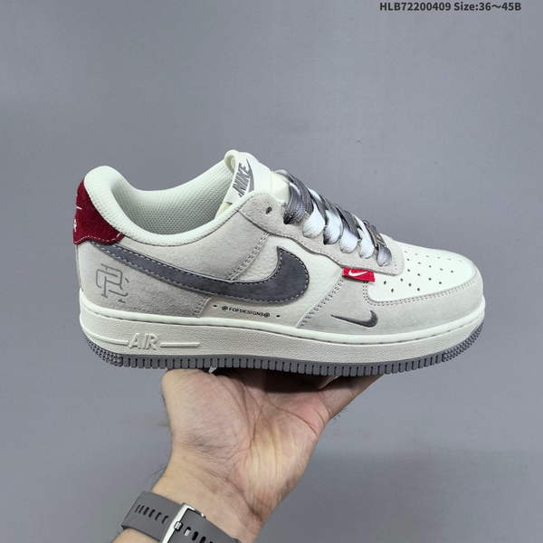 NIKE AIR FORCE 1 '07 LOW VERSATILE, PLATFORM-STYLE CASUAL SNEAKER FEATURING AIR CUSHIONING FOR A HEIGHT-BOOSTING EFFECT. AS5215D461