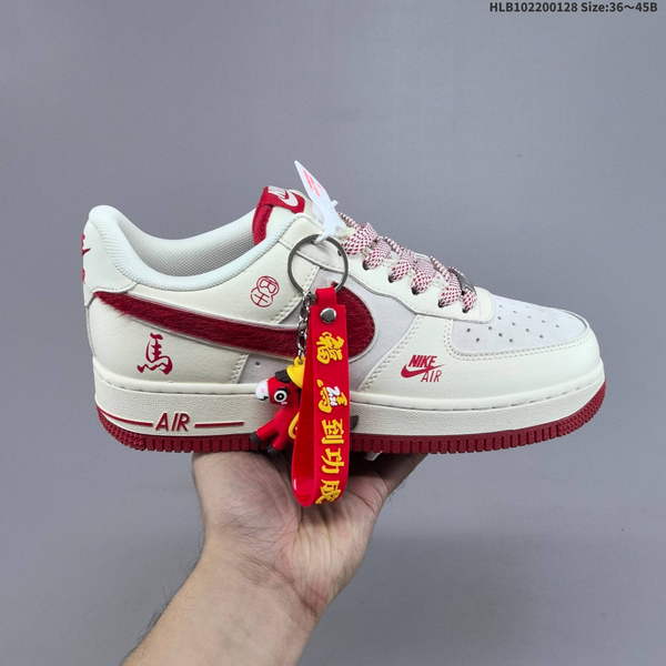 NIKE AIR FORCE 1 '07 LOW VERSATILE, PLATFORM-STYLE CASUAL SNEAKER FEATURING AIR CUSHIONING FOR A HEIGHT-BOOSTING EFFECT. AS5215D468