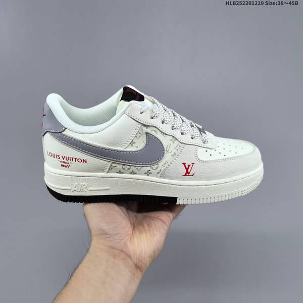 NIKE AIR FORCE 1 '07 LOW VERSATILE, PLATFORM-STYLE CASUAL SNEAKER FEATURING AIR CUSHIONING FOR A HEIGHT-BOOSTING EFFECT. AS5215D539