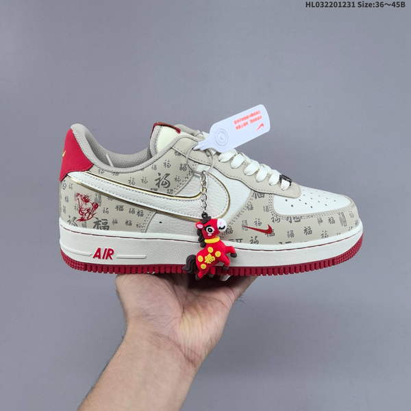 NIKE AIR FORCE 1 '07 LOW VERSATILE, PLATFORM-STYLE CASUAL SNEAKER FEATURING AIR CUSHIONING FOR A HEIGHT-BOOSTING EFFECT. AS5215D553