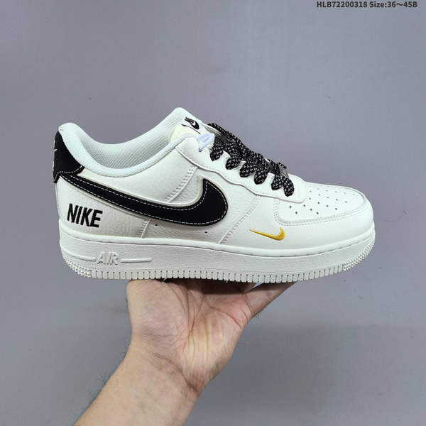 NIKE AIR FORCE 1 '07 LOW VERSATILE, PLATFORM-STYLE CASUAL SNEAKER FEATURING AIR CUSHIONING FOR A HEIGHT-BOOSTING EFFECT. AS5215D574