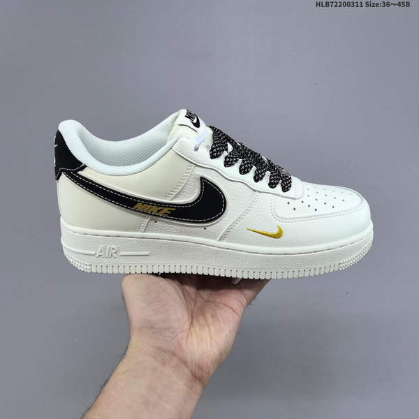 NIKE AIR FORCE 1 '07 LOW VERSATILE, PLATFORM-STYLE CASUAL SNEAKER FEATURING AIR CUSHIONING FOR A HEIGHT-BOOSTING EFFECT. AS5215D576