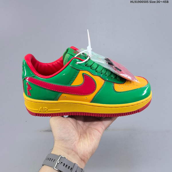 NIKE AIR FORCE 1 '07 LOW VERSATILE, PLATFORM-STYLE CASUAL SNEAKER FEATURING AIR CUSHIONING FOR A HEIGHT-BOOSTING EFFECT. AS5215D692