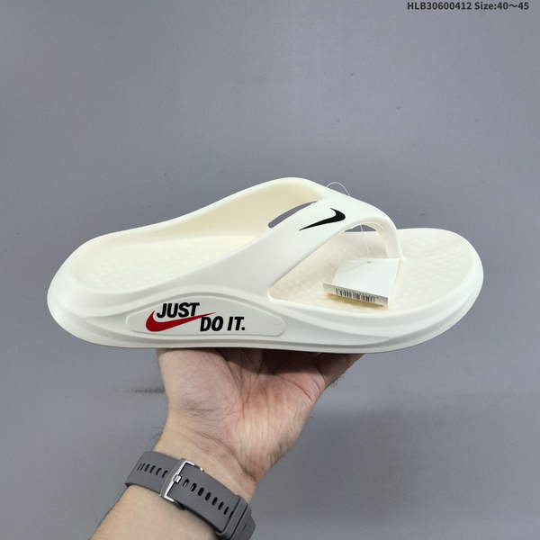NIKE VICTORI ONE SLIDE – ANTI-SLIP SPORTS SLIPPERS, MODEL CN9675-001