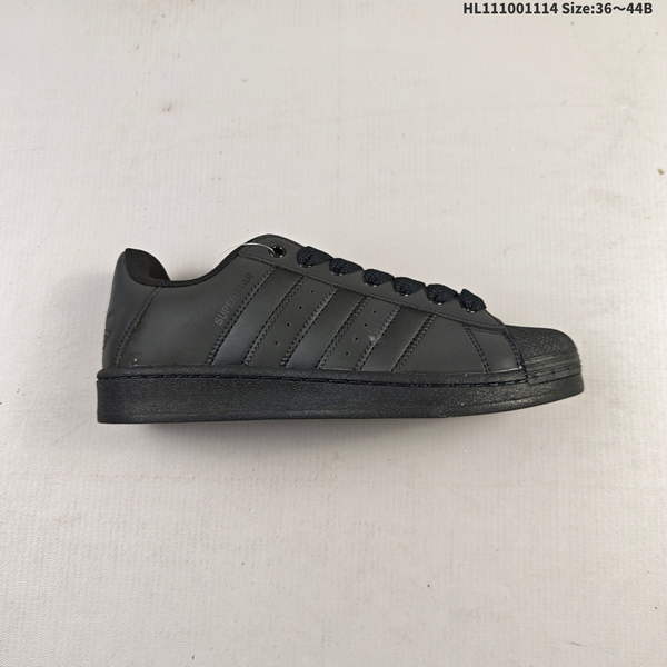 ADIDAS ORIGINALS SUPERSTAR SHELL HEAD SERIES – ADIDAS CLASSIC, LOW-TOP CASUAL SPORTS SHOE WITH A CLOVER PATTERN DESIGN AND VERSATILE STYLING; MODEL ID: ID3109