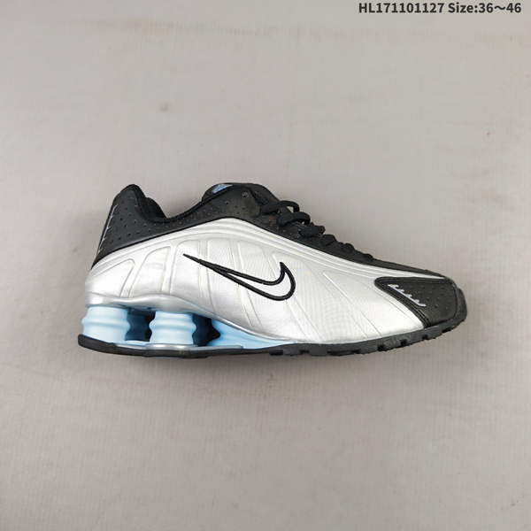 NIKE SHOX R4 SERIES LOW-TOP ATHLETIC CASUAL CUSHIONED SNEAKERS AND RETRO RUNNING SHOES FEATURE A CUTTING-EDGE DESIGN, PARTICULARLY HIGHLIGHTED IN THEIR HEEL DETAILING.