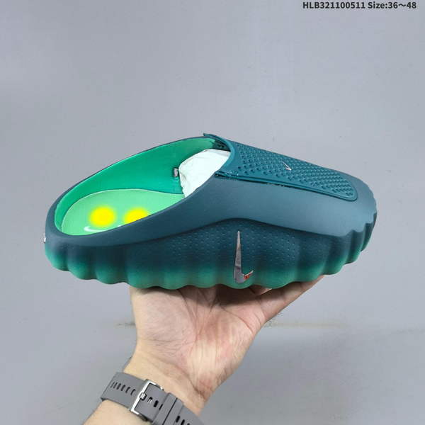 NIKE MIND 001 IS A UNISEX FOOT MASSAGE SLIPPERS DESIGNED FOR COMPREHENSIVE INDOOR AND OUTDOOR TRAINING. FEATURING A PREDOMINANTLY BEIGE COLOR SCHEME WITH PERFORATED DETAILS, IT IS SUITABLE FOR BOTH MEN AND WOMEN.