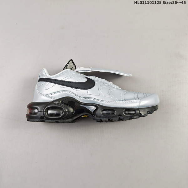 NIKE AIR MAXPLUS DRIFT TN CASUAL AIR-CUSHIONED RUNNING SHOE FEATURES A STUNNING DESIGN! ITS FABRIC CONSTRUCTION ENSURES LIGHTWEIGHT, BREATHABLE PERFORMANCE.