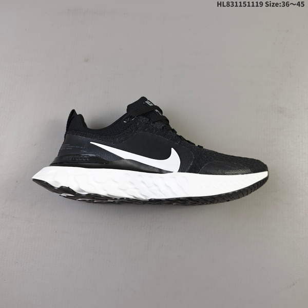 NIKE REACT INFINITY RUN FK 3 FEATURES A COMPLETELY NEW COLOR PALETTE. THIS WELL-TESTED SHOE IS DESIGNED TO HELP YOU ACHIEVE YOUR RUNNING GOALS, WITH METICULOUS ENGINEERING THAT PERFORMS RELIABLY REGARDLESS OF YOUR PACE.