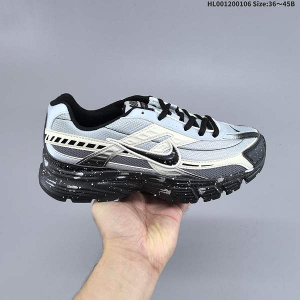 NIKE INITIATOR RC LOW-TOP RUNNING SHOE IN STAR METEOR GRAY-BLACK FEATURES A COMFORTABLE, RETRO DESIGN WITH DURABLE CONSTRUCTION. THIS VERSION UTILIZES ORIGINAL NI MODEL AS ITS BASE.