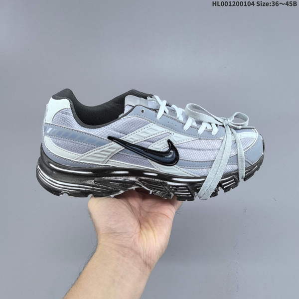 NIKE INITIATOR LOW-TOP RUNNING SHOE – FUNCTIONAL DESIGN WITH A "FRAGILE" LOOK IN GRAY/BLACK, SUITABLE FOR BOTH MEN AND WOMEN; FEATURES COMFORT, VERSATILITY, ANTI-SLIP PROPERTIES, AND DURABILITY. THIS VERSION OF SHOE IS SPECIFICALLY DESIGNED FOR RUNN