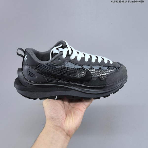 NIKE SACAI X NIKE VAPORWAFFLE WAFFLE III 3.0 IS A FLAGSHIP CO-BRANDED SPORTS SHOE PRESENTED AT FASHION SHOW, FEATURING TWO MODELS: PEGASUS AND VAPORFLY.