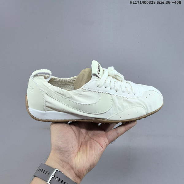 JACQUEMUS X NIKE JACUMOON: SOFT, COMFORTABLE, SLIP-RESISTANT, AND DURABLE LOW-TOP CASUAL SNEAKERS FEATURING A BRITISH RETRO DESIGN WITH A DISTINCTIVE CURVED TOE DETAIL, INSPIRED BY EUROPEAN AND AMERICAN FASHION SHOWS.