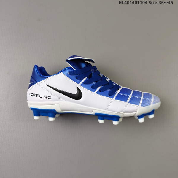 NIKE TOTAL 90 SP IS A COMFORTABLE, VERSATILE, NON-SLIP, AND WEAR-RESISTANT SOCCER SHOE SUITABLE FOR BOTH MEN AND WOMEN. IT FEATURES A CLASSIC DESIGN WITH A SIMPLE YET ELEGANT APPEARANCE, MAKING IT EASY TO PAIR WITH VARIOUS OUTFITS AND RESISTANT TO ST