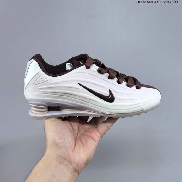 NIKE SHOX R4 SERIES LOW-PROFILE SPORT CASUAL AIR-CUSHIONED SNEAKERS IQ3364-627