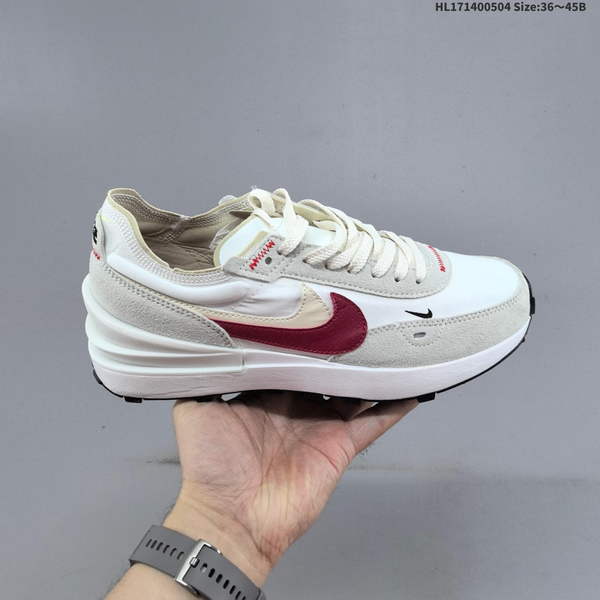NIKE WAFFLE ONE SUMMIT WHITE BX IS A BREATHABLE, CASUAL RUNNING SHOE WITH A WAFFLE PATTERN. IT ESCHEWS SACAI'S EXAGGERATED, TRENDY DESIGN ELEMENTS IN FAVOR OF A STYLE THAT APPEALS TO GENERAL PUBLIC.